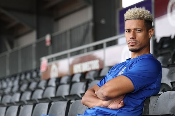 0_Lyle-Taylor-Chelmsford-City