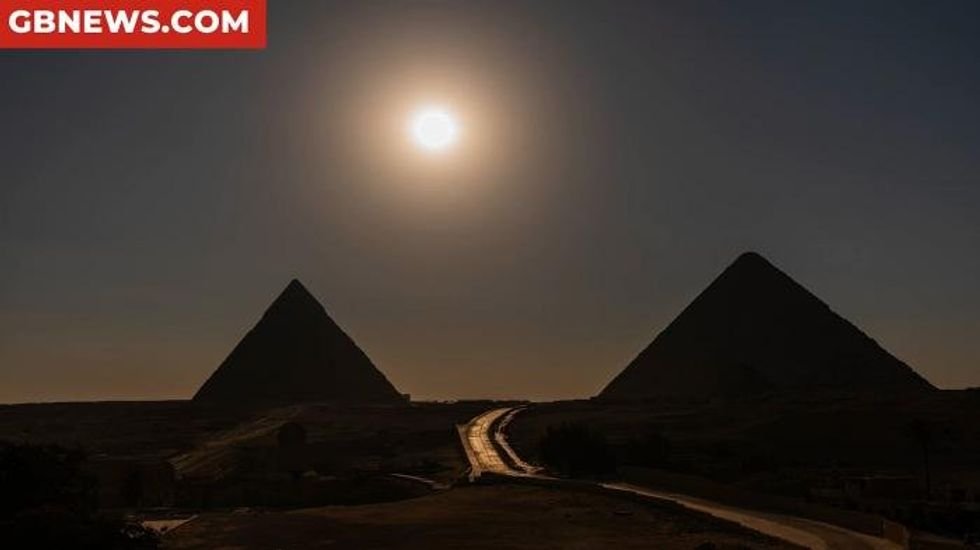 watch-mind-blowing-archaeological-discoveries-that-bring-history-back-to-life